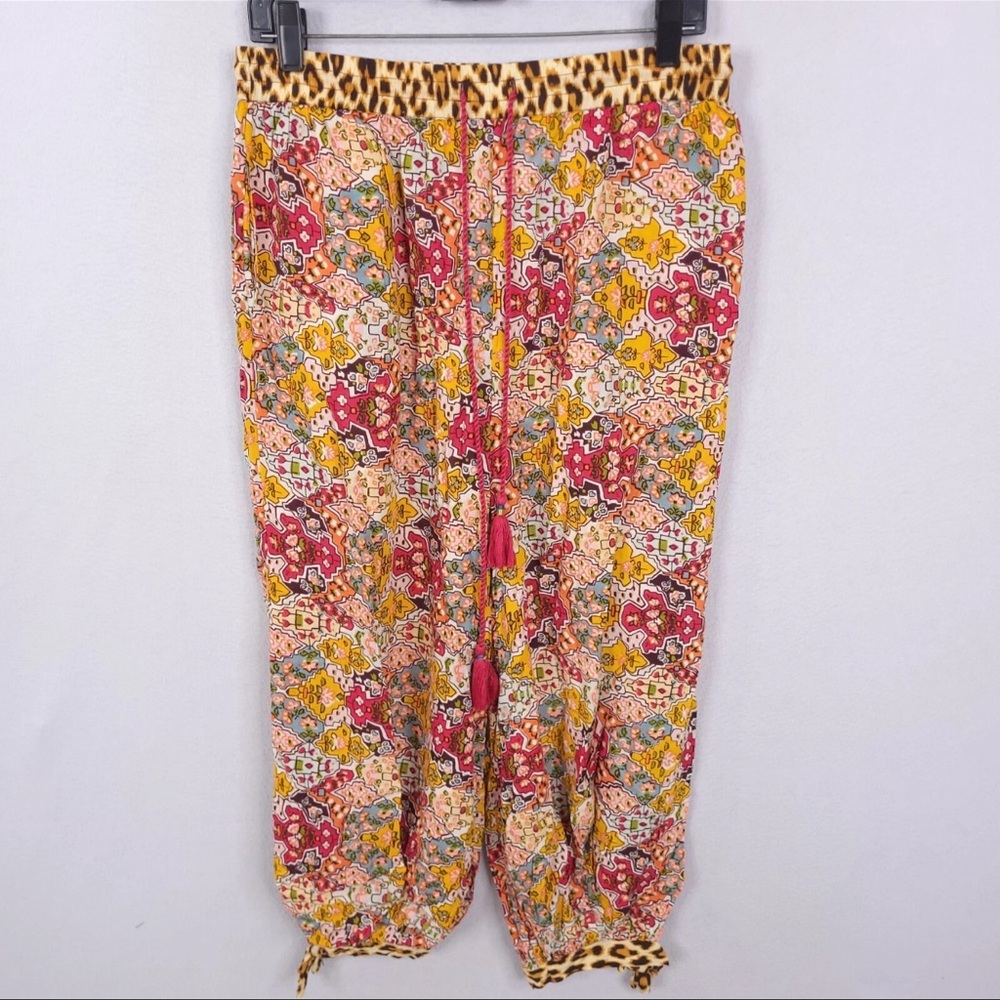 Anthropologie Liane Lounge
Harem Sleep Pants Size M Floral
Geometric Cropped